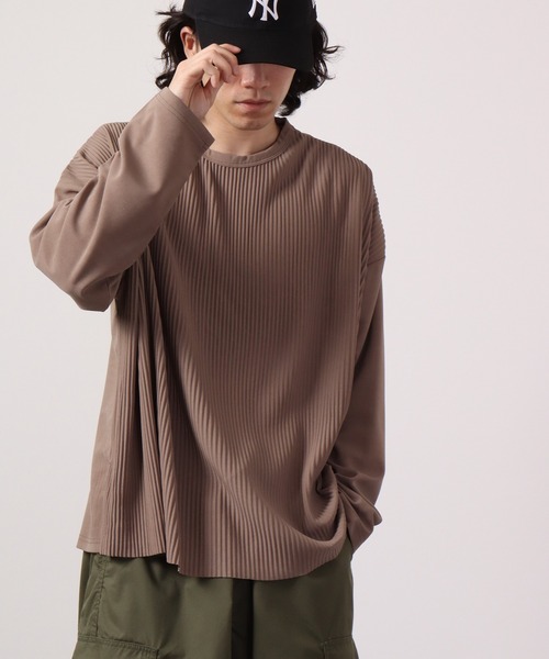 Bling Leads（ブリングリーズ）の「Bling Leads クレープBIGクルーネック長袖Tee（Tシャツ/カットソー・メンズ・ブラック/グレイッシュベージュ・M/L）」の2枚目の写真