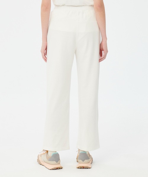 NEW BALANCE(ニューバランス)の「MET24 N Wide Pants(スウェットパンツ・レディース・ホワイト/ベージュ/ブルーグレー・SMALL/MEDIUM/LARGE)」の12枚目の写真