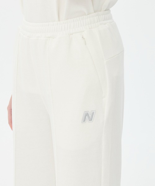 NEW BALANCE(ニューバランス)の「MET24 N Wide Pants(スウェットパンツ・レディース・ホワイト/ベージュ/ブルーグレー・SMALL/MEDIUM/LARGE)」の6枚目の写真