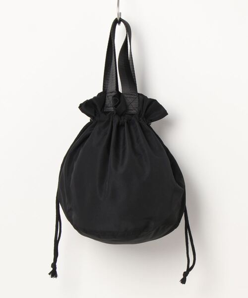 NERGY（ナージー）の「バンダナプリントサークルバッグ（トートバッグ・レディース・ホワイト/ブラック・FREE）」の15枚目の写真