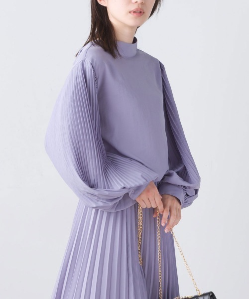 terrace(テラス)の「プリーツスリーブブラウス(シャツ/ブラウス・レディース・ブラック/ライトカーキ/ラベンダー・MEDIUM)」の14枚目の写真