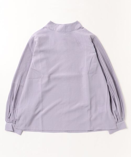 terrace(テラス)の「プリーツスリーブブラウス(シャツ/ブラウス・レディース・ブラック/ライトカーキ/ラベンダー・MEDIUM)」の4枚目の写真
