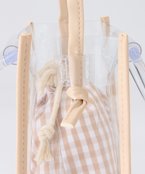 LOVETOXIC（ラブトキシック）の「巾着つきクリアショルダーBAG（バックパック/リュック・キッズ・オフホワイト/ベージュ/サックスブルー/ブラック・FREE）」の8枚目の写真