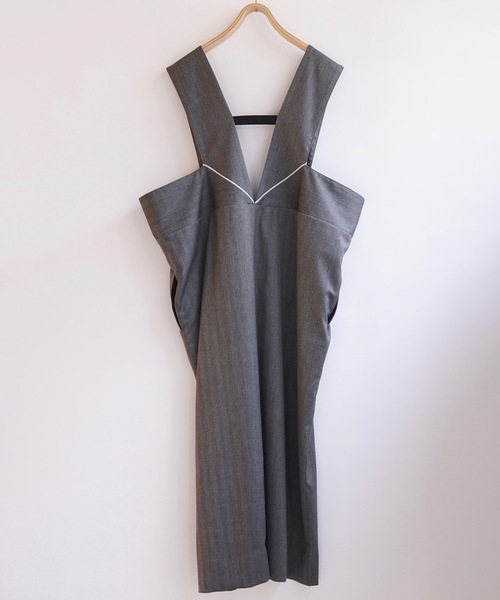 sneeuw（スニュウ）の「フレームジャンパースカート（サロペット/オーバーオール・レディース・チャコールグレー/ベージュ・ONESIZE）」の5枚目の写真