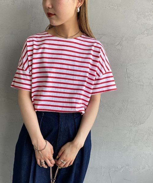 ORCIVAL（オーシバル）の「[ORCIVAL/オーシバル] ワイドシルエット ボートネックTシャツ（Tシャツ/カットソー・レディース・イエロー/ブルー/レッド/グリーン/ネイビー/ブラック・1）」の6枚目の写真