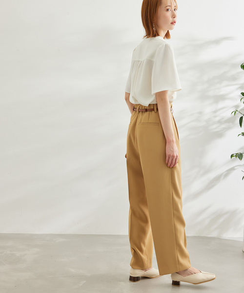 白からの解放！多機能ブラウス/ハーフスリーブスキッパーブラウス