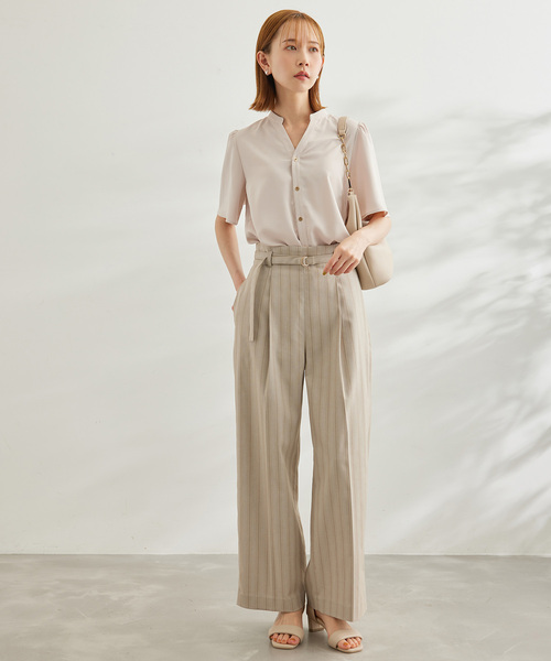 白からの解放！多機能ブラウス/ハーフスリーブスキッパーブラウス