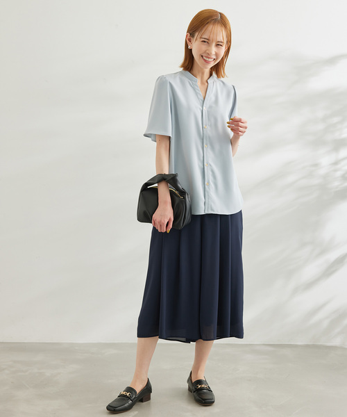 白からの解放！多機能ブラウス/ハーフスリーブスキッパーブラウス