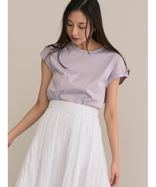 TONAL(トーナル)の「ベーシックノースリT(Tシャツ/カットソー・レディース・ラベンダー/オフホワイト/ブラック・38)」の4枚目の写真