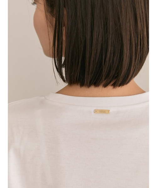 TONAL(トーナル)の「ベーシックノースリT(Tシャツ/カットソー・レディース・ラベンダー/オフホワイト/ブラック・38)」の14枚目の写真