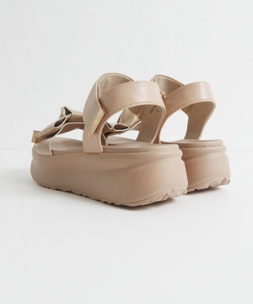 tocco closet（トッコ　クローゼット）の「サテンテープリボンサンダル（サンダル・レディース・ブラック/グレー・M/L/LL）」の20枚目の写真