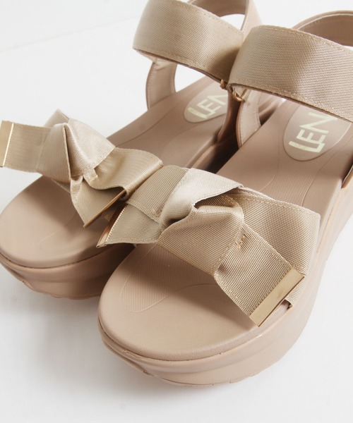tocco closet（トッコ　クローゼット）の「サテンテープリボンサンダル（サンダル・レディース・ブラック/グレー・M/L/LL）」の5枚目の写真
