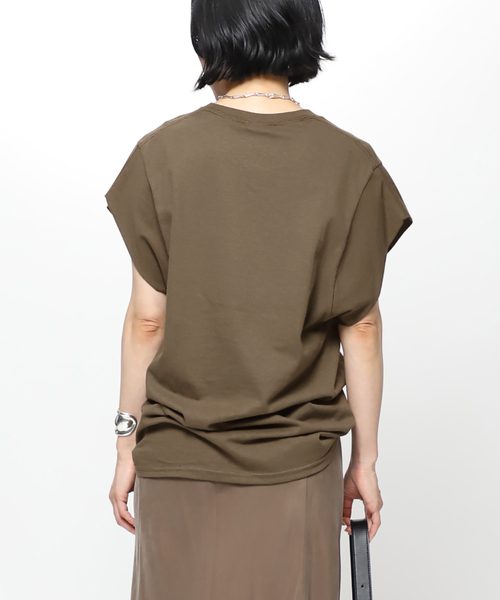 PRE_（プレ）の「【PRE_/プレ】ショートスリーブカットソー（Tシャツ/カットソー・レディース・チャコールグレー/カーキ/イエロー・36/38）」の19枚目の写真