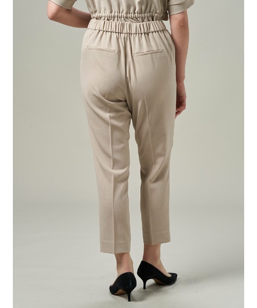 Perfect Suit FActory（パーフェクトスーツファクトリー）の「【セットアップ可能】麻調メッシュパンツ　ベージュ/ネイビー（スーツパンツ・レディース・ネイビー/ベージュ・S/M/SS/L）」の4枚目の写真