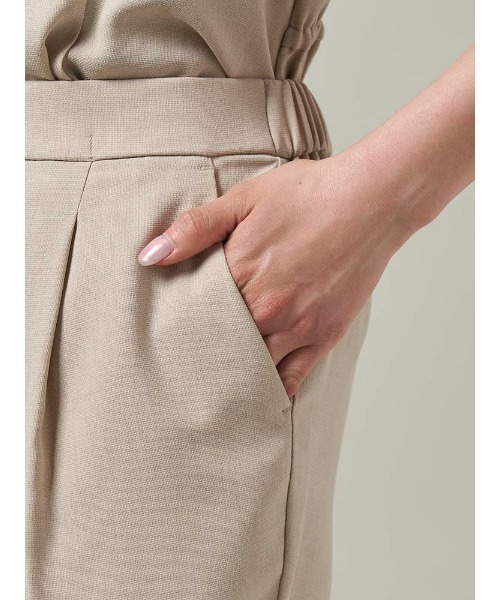 Perfect Suit FActory（パーフェクトスーツファクトリー）の「【セットアップ可能】麻調メッシュパンツ　ベージュ/ネイビー（スーツパンツ・レディース・ネイビー/ベージュ・S/M/SS/L）」の6枚目の写真