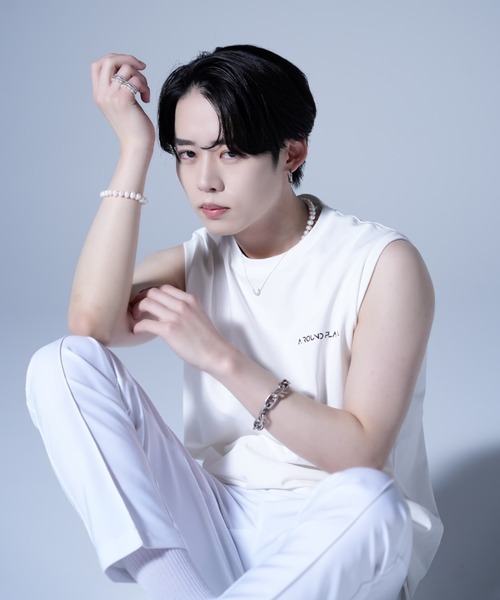 AROUND FLAVA(アラウンドフラバ)の「silkete like heavy weight glitter print sleeveless T / シルケットライク ヘビーウェイト ラメプリントノースリーブTシャツ(Tシャツ/カットソー・メンズ・ブラック/ホワイト・SMALL/MEDIUM/LARGE)」の11枚目の写真