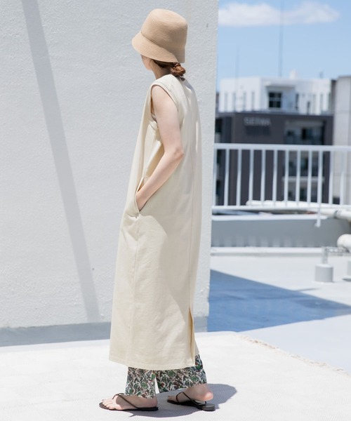 URBAN RESEARCH DOORS(アーバンリサーチドアーズ)の「USAコットンストレートワンピース(ワンピース・レディース・ブラック/ナチュラル/ミント・MEDIUM)」の5枚目の写真