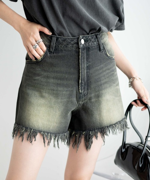 WEGO（ウィゴー）の「WEGO/ヴィンテージウォッシュショートパンツ（デニムパンツ・レディース・ブラック系その他/コバルトブルー・SMALL/MEDIUM）」の2枚目の写真