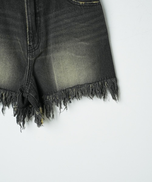 WEGO（ウィゴー）の「WEGO/ヴィンテージウォッシュショートパンツ（デニムパンツ・レディース・ブラック系その他/コバルトブルー・SMALL/MEDIUM）」の5枚目の写真