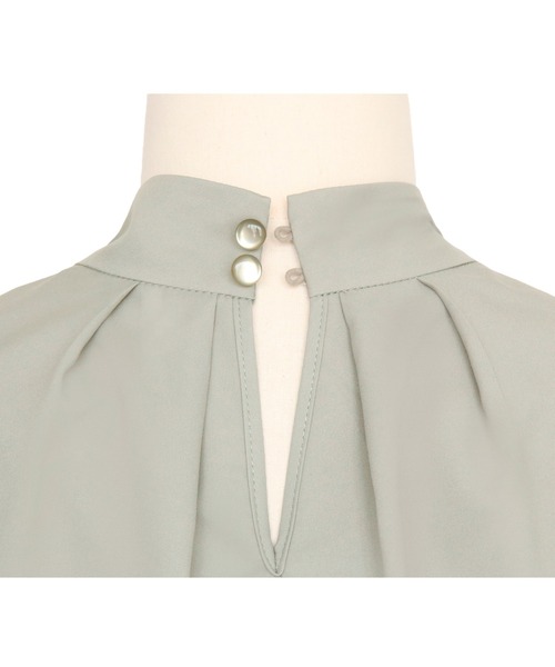 RUIRUE BOUTIQUE(ルイルエブティック)の「ストレッチ | スカーフタイデザインブラウス | 長袖 ハイネック トップス 体型カバー オフィスカジュアル 通勤服 華やか ボウタイ ボリュームスリーブ ブラウス(シャツ/ブラウス・レディース・ベージュ/グレー/オフホワイト/ブルー・L/M/LL/3L/S)」の18枚目の写真