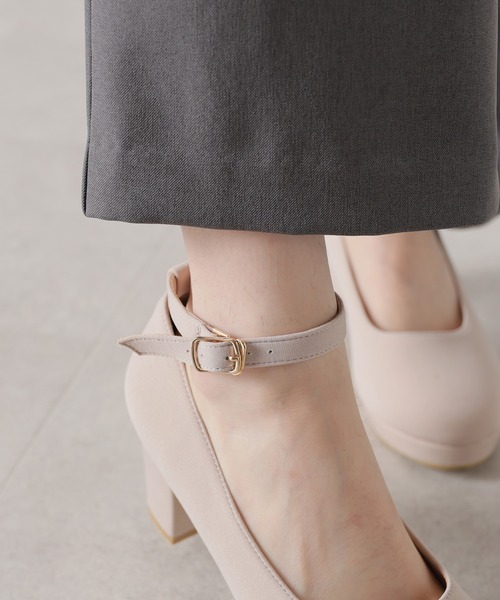 Honeys(ハニーズ)の「厚底ストラップ付パンプス(パンプス・レディース・ブラック/ピンクベージュ/ブラック系その他・24.0/23.0/22.5/23.5/24.5)」の13枚目の写真