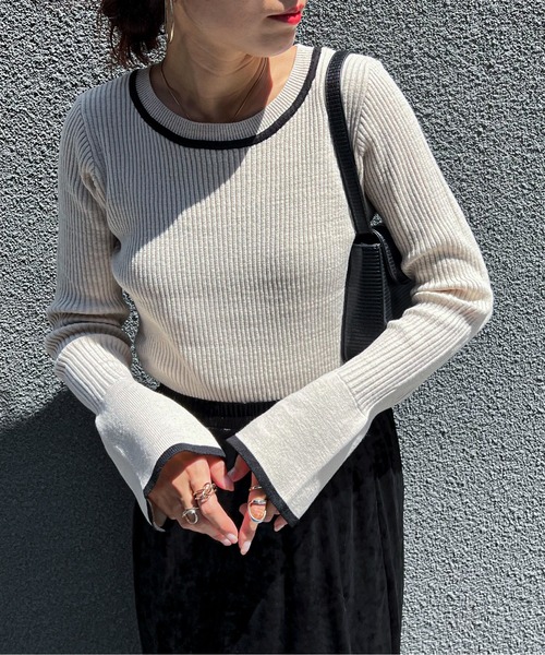 feepur（フェピュール）の「【ハンドウォッシャブル】フレアスリーブ配色リブニット（ニット/セーター・レディース・オフホワイト/グレー/ブラック・MEDIUM）」の22枚目の写真