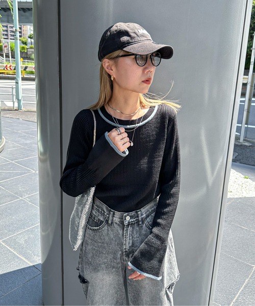 feepur（フェピュール）の「【ハンドウォッシャブル】フレアスリーブ配色リブニット（ニット/セーター・レディース・オフホワイト/グレー/ブラック・MEDIUM）」の4枚目の写真