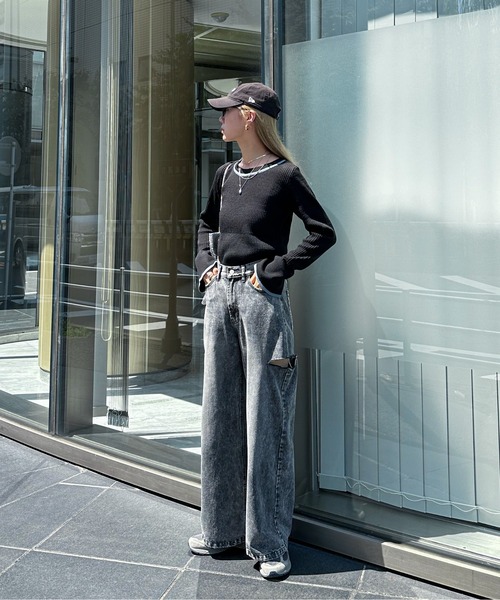 feepur（フェピュール）の「【ハンドウォッシャブル】フレアスリーブ配色リブニット（ニット/セーター・レディース・オフホワイト/グレー/ブラック・MEDIUM）」の6枚目の写真