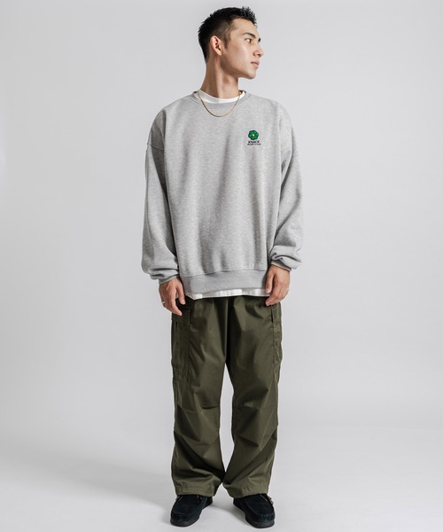 Ressaca（レサーカ）の「オーバーサイズ フラワーワンポイントロゴ刺繍 裏起毛スウェットプルオーバー（スウェット・レディース・オートミール/ネイビー/ブルー/ブラック/グリーン/グレー・M/XL/L）」の12枚目の写真