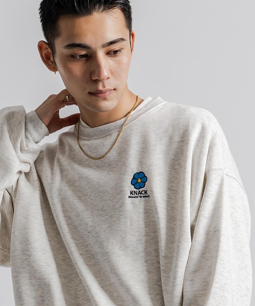 Ressaca（レサーカ）の「オーバーサイズ フラワーワンポイントロゴ刺繍 裏起毛スウェットプルオーバー（スウェット・レディース・オートミール/ネイビー/ブルー/ブラック/グリーン/グレー・M/XL/L）」の19枚目の写真