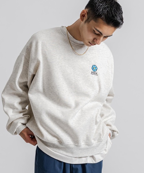 Ressaca（レサーカ）の「オーバーサイズ フラワーワンポイントロゴ刺繍 裏起毛スウェットプルオーバー（スウェット・レディース・オートミール/ネイビー/ブルー/ブラック/グリーン/グレー・M/XL/L）」の20枚目の写真