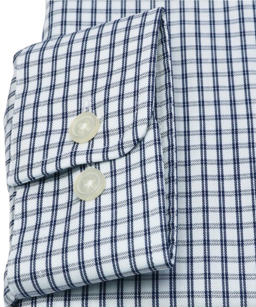 TOKYO SHIRTS（トウキョウシャツ）の「【心地のいいシャツ】超形態安定ノーアイロン レギュラー 長袖ビジネスワイシャツ（ビジネスシャツ・メンズ・ネイビー・首回り37cm-裄丈80cm/首回り39cm-裄丈80cm/首回り39cm-裄丈84cm/首回り41cm-裄丈82cm/首回り41cm-裄丈86cm/首回り42cm-裄丈82cm/首回り42cm-裄丈86cm/首回り43cm-裄丈82cm/首回り43cm-裄丈86cm/首回り37cm-裄丈84cm）」の2枚目の写真
