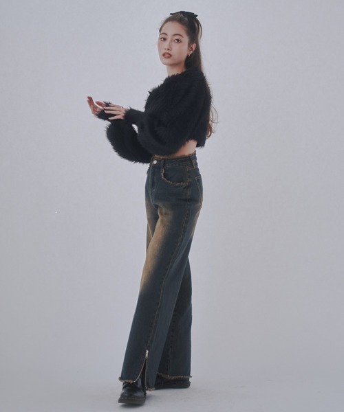 JUST A NOON（ジャストアヌーン）の「チャーム付きフェザークロップド