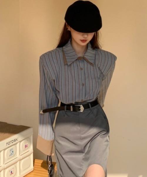 Sibra（シブラ）の「配色ダブルラペルシャツ（シャツ/ブラウス・レディース・ブルー/グリーン/グレー/ブラウン/ピンク・M）」の8枚目の写真