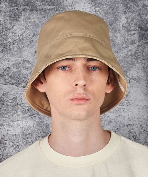 VARZAR(バザール)の「【VARZAR】STUD DROP OVER FIT BUCKET HAT(ハット・レディース・ブラック/ホワイト/ベージュ/グレー・FREE)」の11枚目の写真