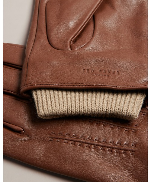 Ted Baker(テッドベーカー)の「BALLAT メンズ レザー 手袋(手袋・メンズ・ブラック/ブラウン・S/M)」の6枚目の写真