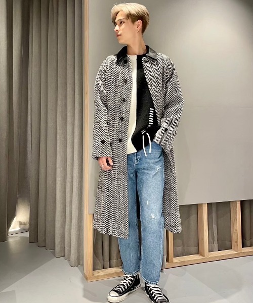 LOVELESS（ラブレス）の「ロービングヘリンボン ベルテッド ステンカラーウールコート（ステンカラーコート・メンズ・グレー・S/M/L）」の2枚目の写真