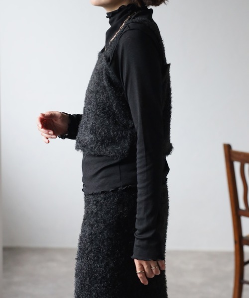 Bonjour Sagan（ボンジュールサガン）の「シャギービスチェ（キャミソール・レディース・チャコールグレー/ブラック・FREE）」の4枚目の写真