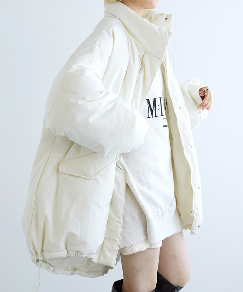w closet(ダブルクローゼット)の「モンスターダウン(ダウンジャケット/コート・レディース・ブラック/オフホワイト・FREE)」の11枚目の写真