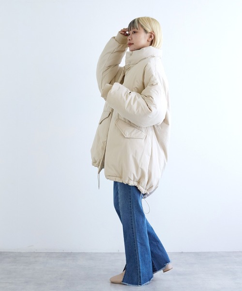 w closet(ダブルクローゼット)の「モンスターダウン(ダウンジャケット/コート・レディース・ブラック/オフホワイト・FREE)」の16枚目の写真