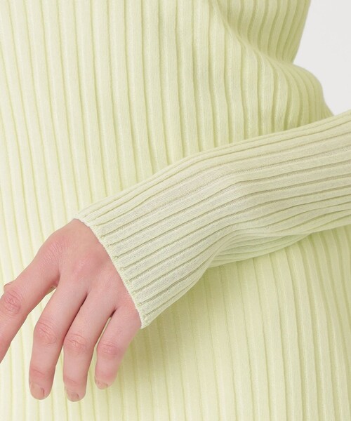 CAST:（キャストコロン）の「【着回し抜群】シアーニットタートル（ニット/セーター・レディース・グリーン/ブラック/オフホワイト・M）」の14枚目の写真