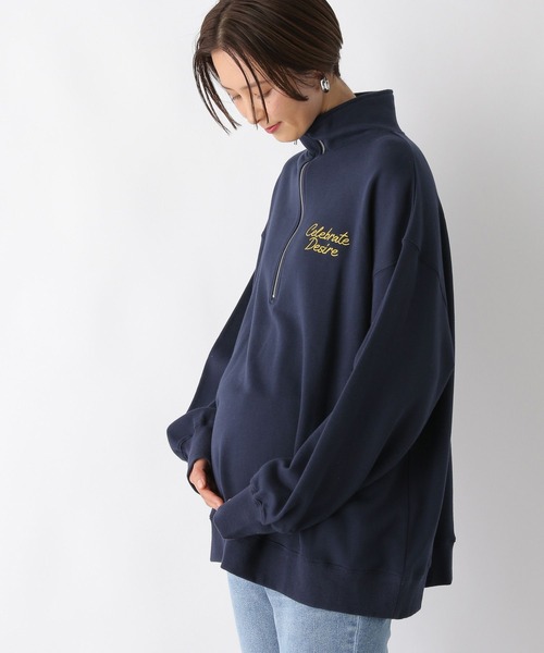 LEPSIM(レプシィム)の「【産前・産後対応】マタニティ/ハーフZIPロゴ裏毛プルオーバー 992058(マタニティウェア/グッズ・レディース・オフホワイト/ネイビー/アイボリー・FREE)」の3枚目の写真