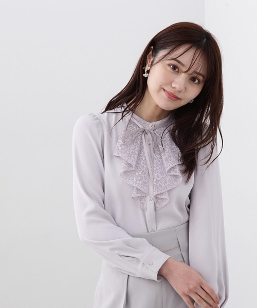 PROPORTION BODY DRESSING（プロポーションボディドレッシング）の「レースディティールブラウス / 1214110201（シャツ/ブラウス・レディース・グレー/ブルー/ホワイト系その他・SMALL/MEDIUM）」の5枚目の写真