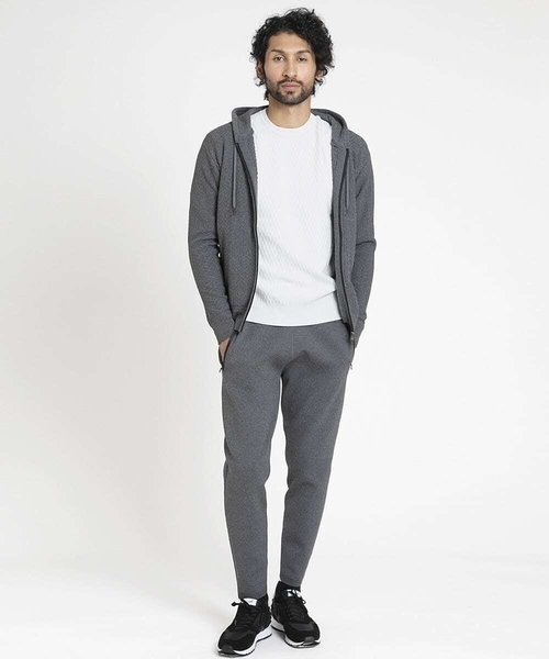 MICHEL KLEIN HOMME   （ミッシェルクランオム）の「【2024年モデル】ニットZIPアップパーカー セットアップ（パーカー・メンズ・ブラック/ダークグレー・MEDIUM/LARGE/X-LARGE）」の5枚目の写真