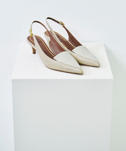 ROPE'（ロペ）の「【雑誌掲載】Adele Pumps（アデル パンプス）（パンプス・レディース・ベージュ/ブラック/ブラック系その他/ベージュ系その他・37/36.5/36/37.5）」の16枚目の写真