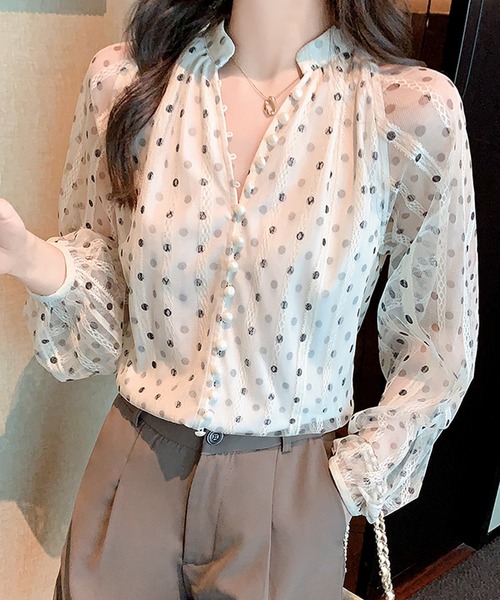 Primazel(プリマゼル)の「シースルーボータイリボンドット柄ブラウス(シャツ/ブラウス・レディース・ベージュ系その他・M)」の2枚目の写真