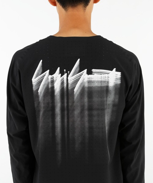 Y-3(ワイスリー)の「M RUN LS TEE(Tシャツ/カットソー・メンズ・ブラック・SMALL/MEDIUM/LARGE/X-SMALL/X-LARGE/XX-LARGE)」の3枚目の写真