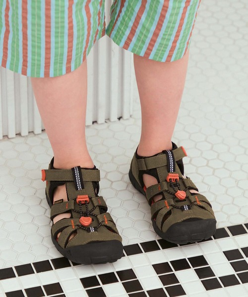 KEEN（キーン）の「【KIDS】【KEEN/キーン】シーキャンプツーCNX（サンダル・キッズ・カーキ・18/19.5/20/21）」の16枚目の写真