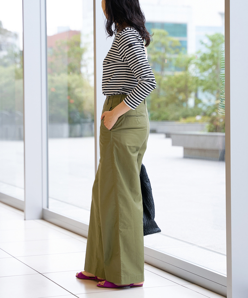 IENA LA BOUCLE(イエナラブークル)の「【LE MINOR/ルミノア 】MADEMOISELLE U カットソー(Tシャツ/カットソー・レディース・ブラック/パープル・FREE)」の11枚目の写真