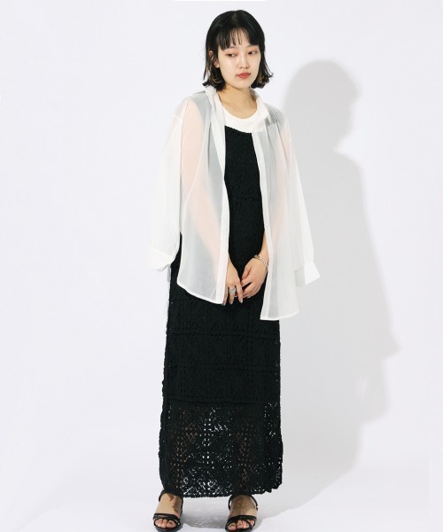 ENIM BY VICKY(エニムバイビッキー)の「クロシェロングワンピース《手洗い可能》(ワンピース・レディース・ブラック系その他/オフホワイト/ブラック・M)」の7枚目の写真
